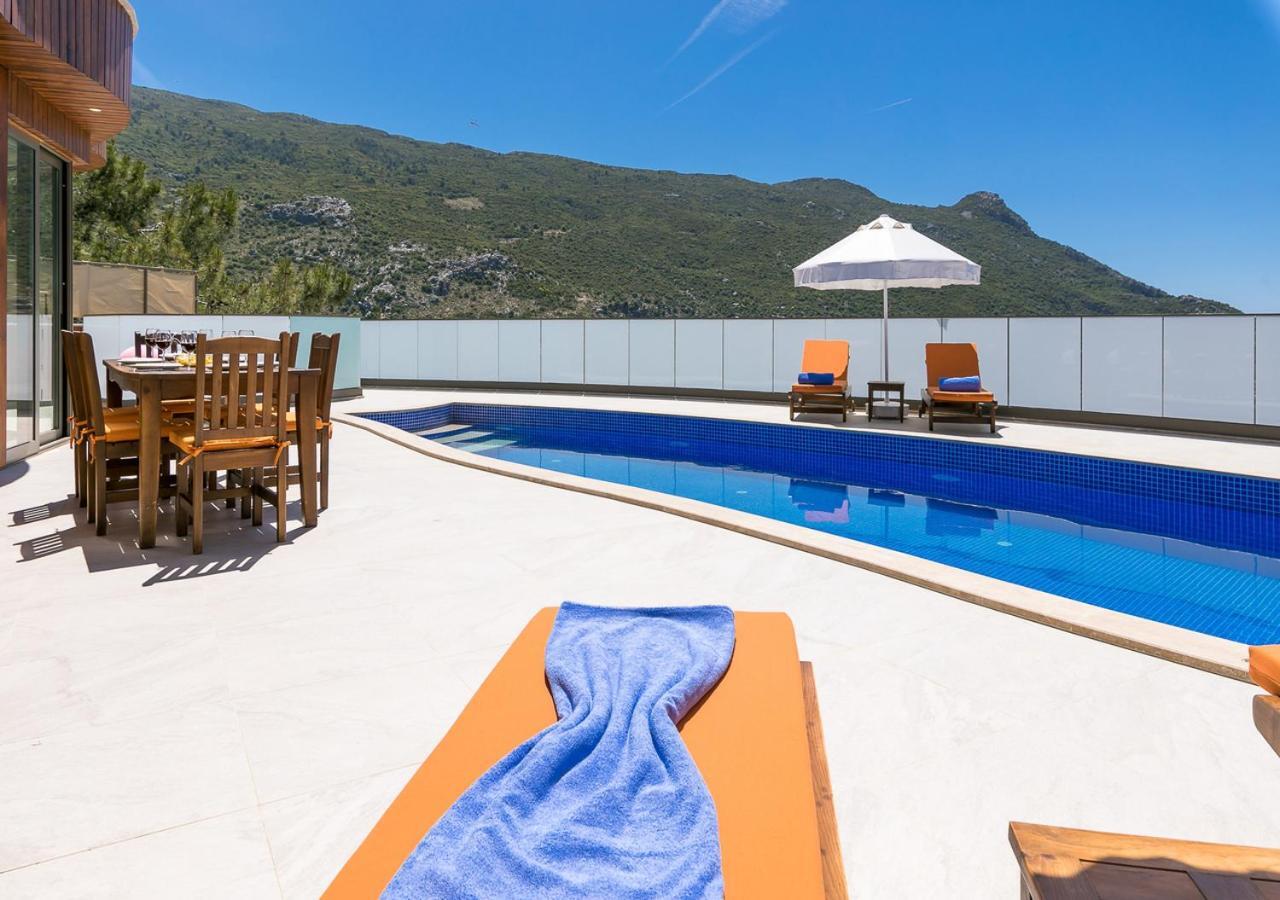 Villa Bella 5 Sleeps 6 Isolated Pool See&Montain View Uzumlu  Esterno foto