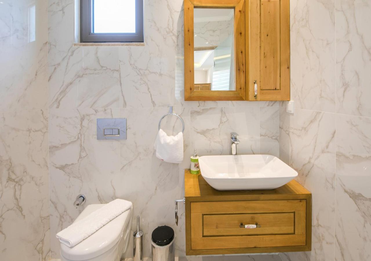 Villa Bella 5 Sleeps 6 Isolated Pool See&Montain View Uzumlu  Esterno foto