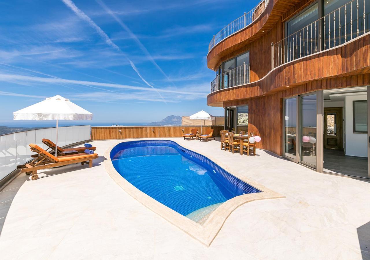 Villa Bella 5 Sleeps 6 Isolated Pool See&Montain View Uzumlu  Esterno foto