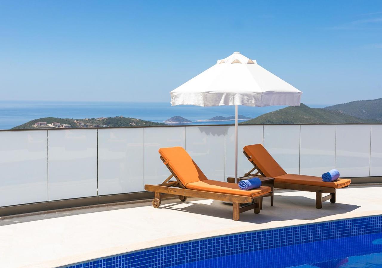 Villa Bella 5 Sleeps 6 Isolated Pool See&Montain View Uzumlu  Esterno foto